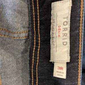 Torrid skinny Dark blue jeans